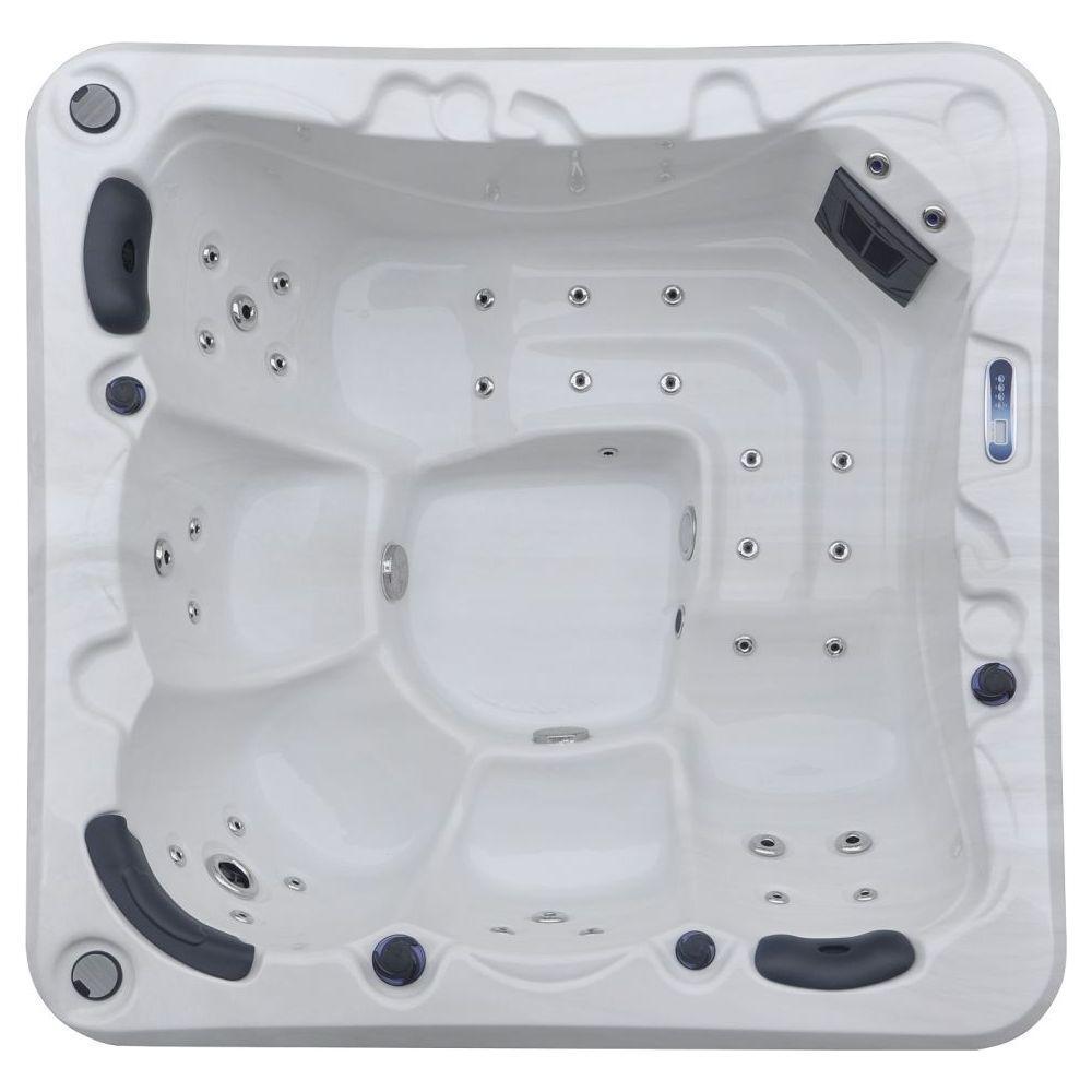 5 Person hot tub