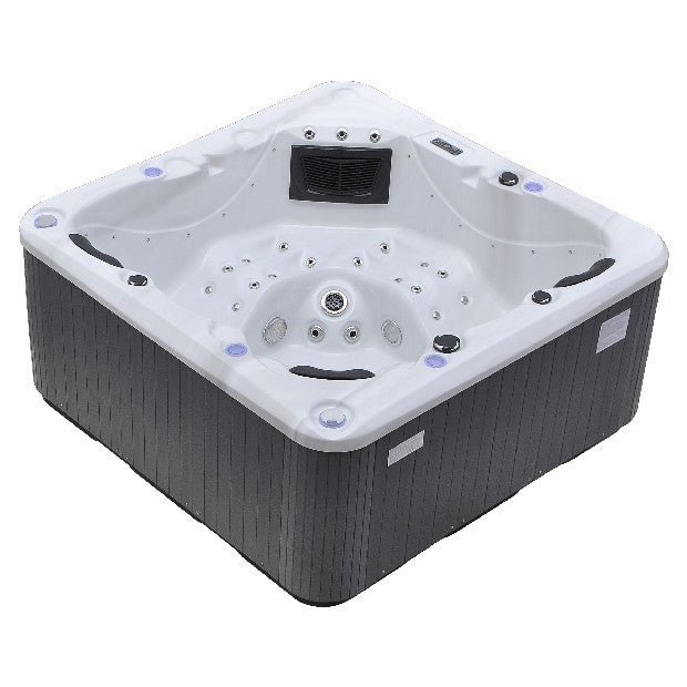 5 Person hot tub (2 Lougers)