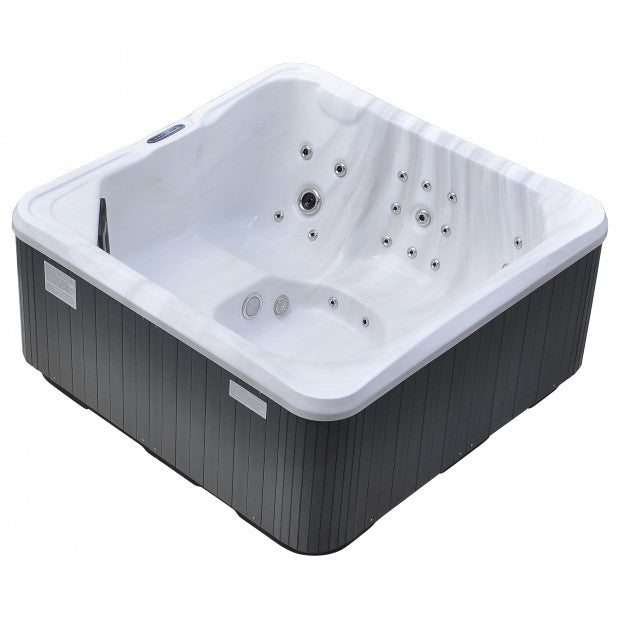 6 - 7 Person hot tub