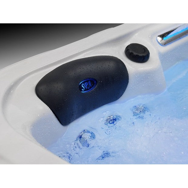 2 Person hot tub (Lougers)