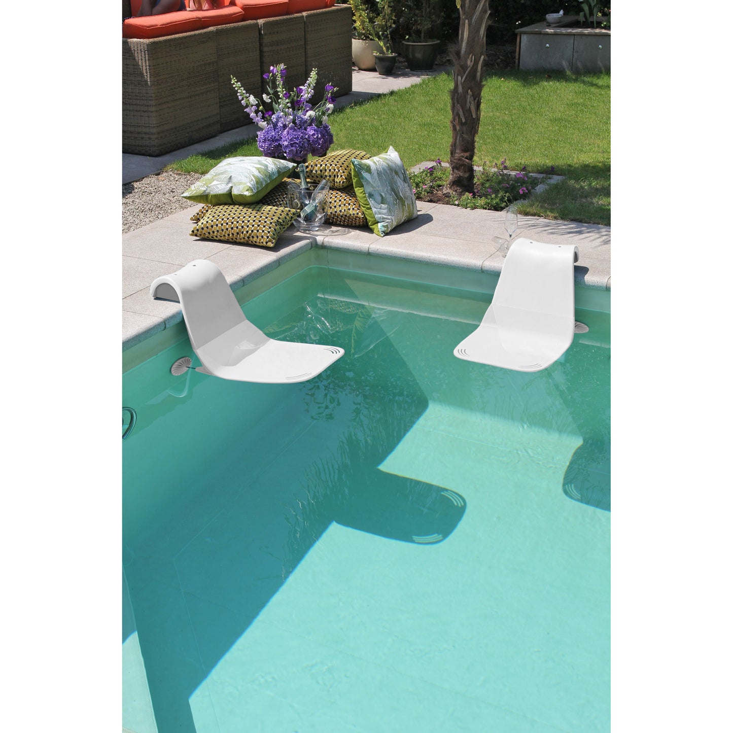 Aqwaseats pool lounger seats
