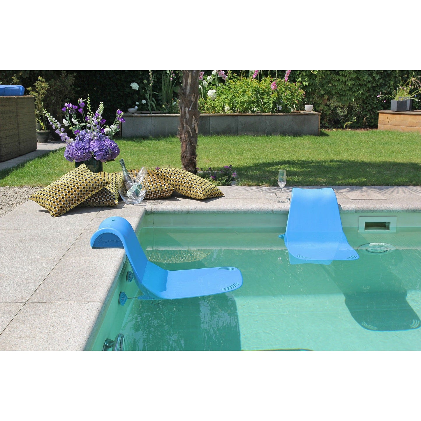 Aqwaseats pool lounger seats