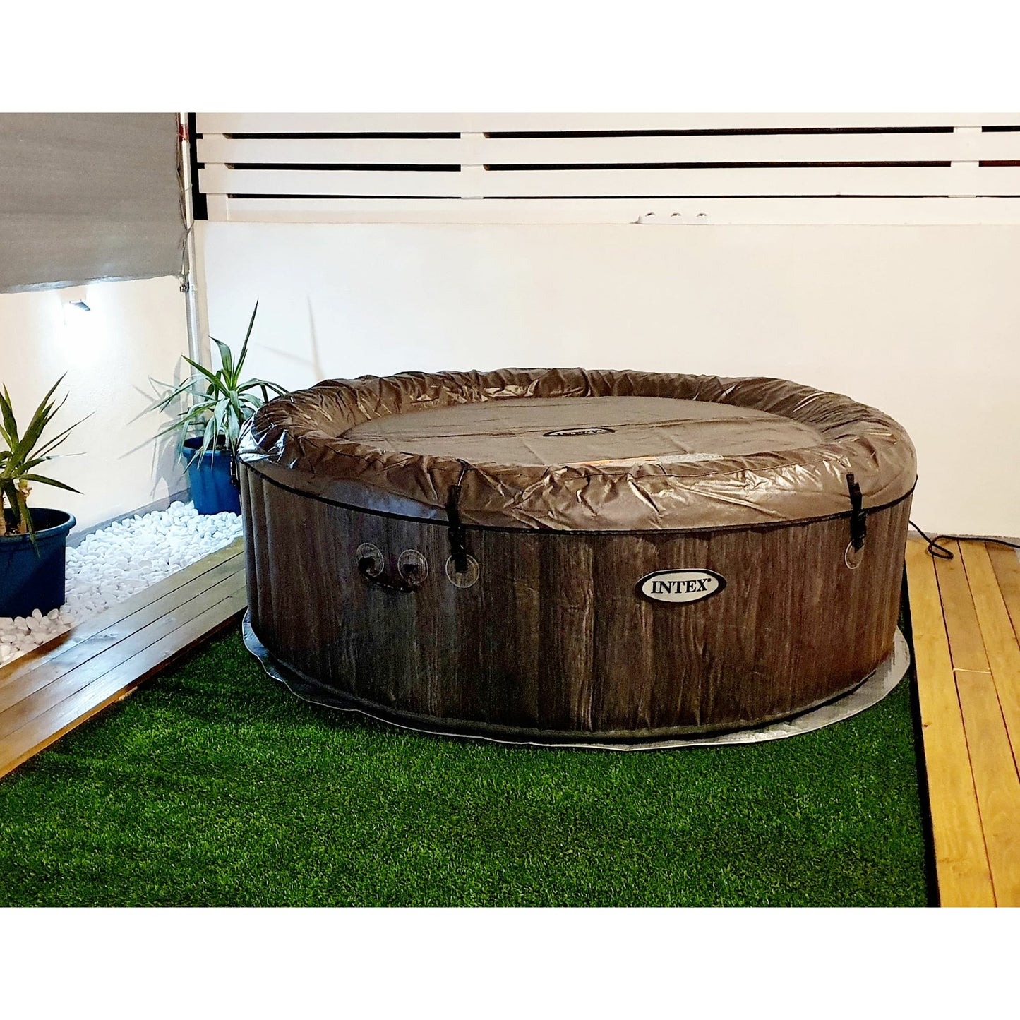 Intex Greywood Deluxe Hot Tub - 4 person