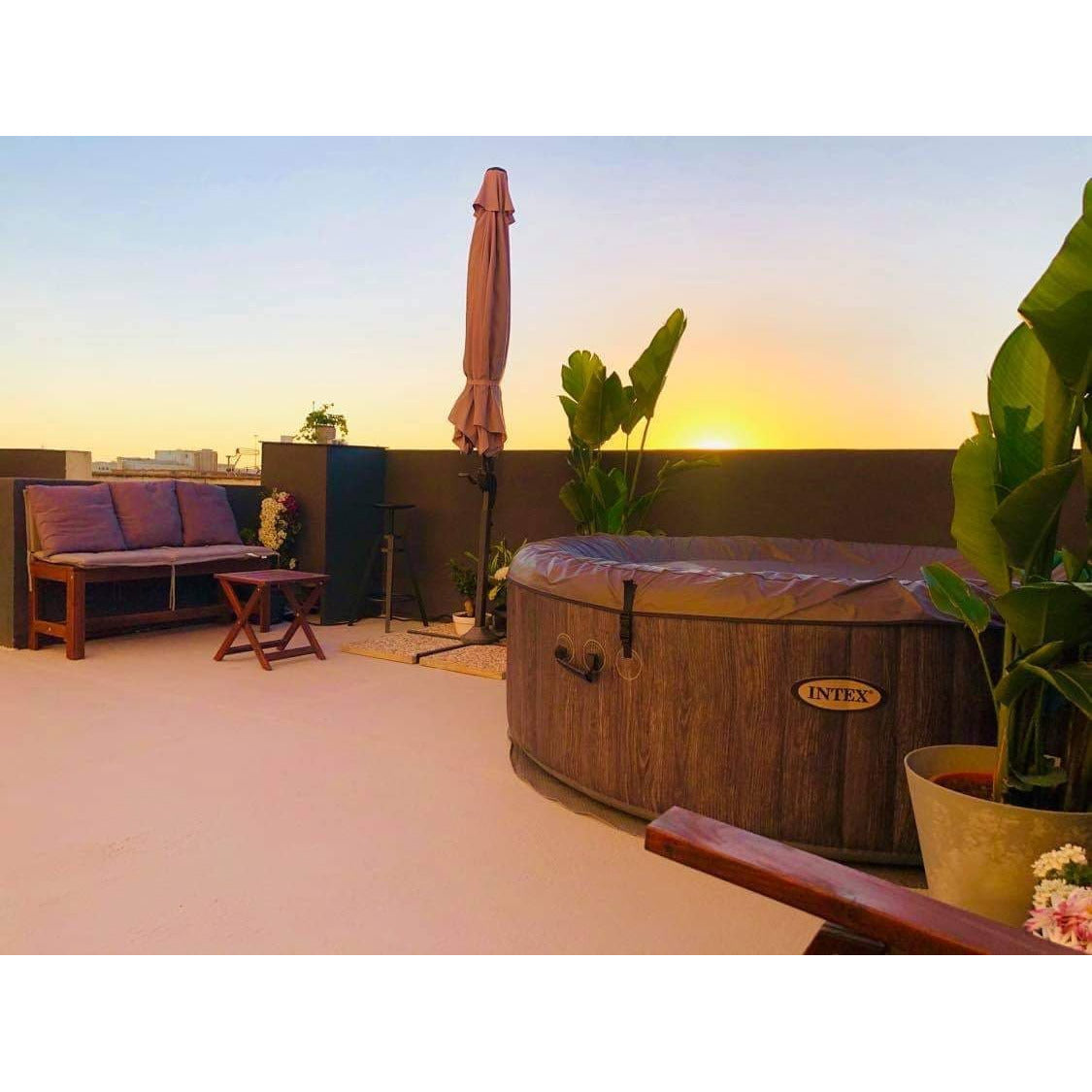 Intex Greywood Deluxe Hot Tub - 6 person