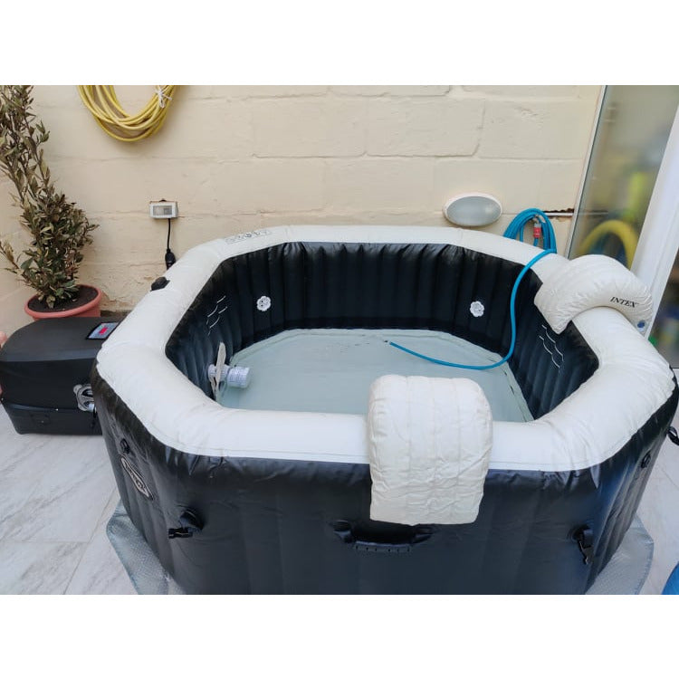 Intex Jet and Bubble Deluxe Hot Tub - 4 person