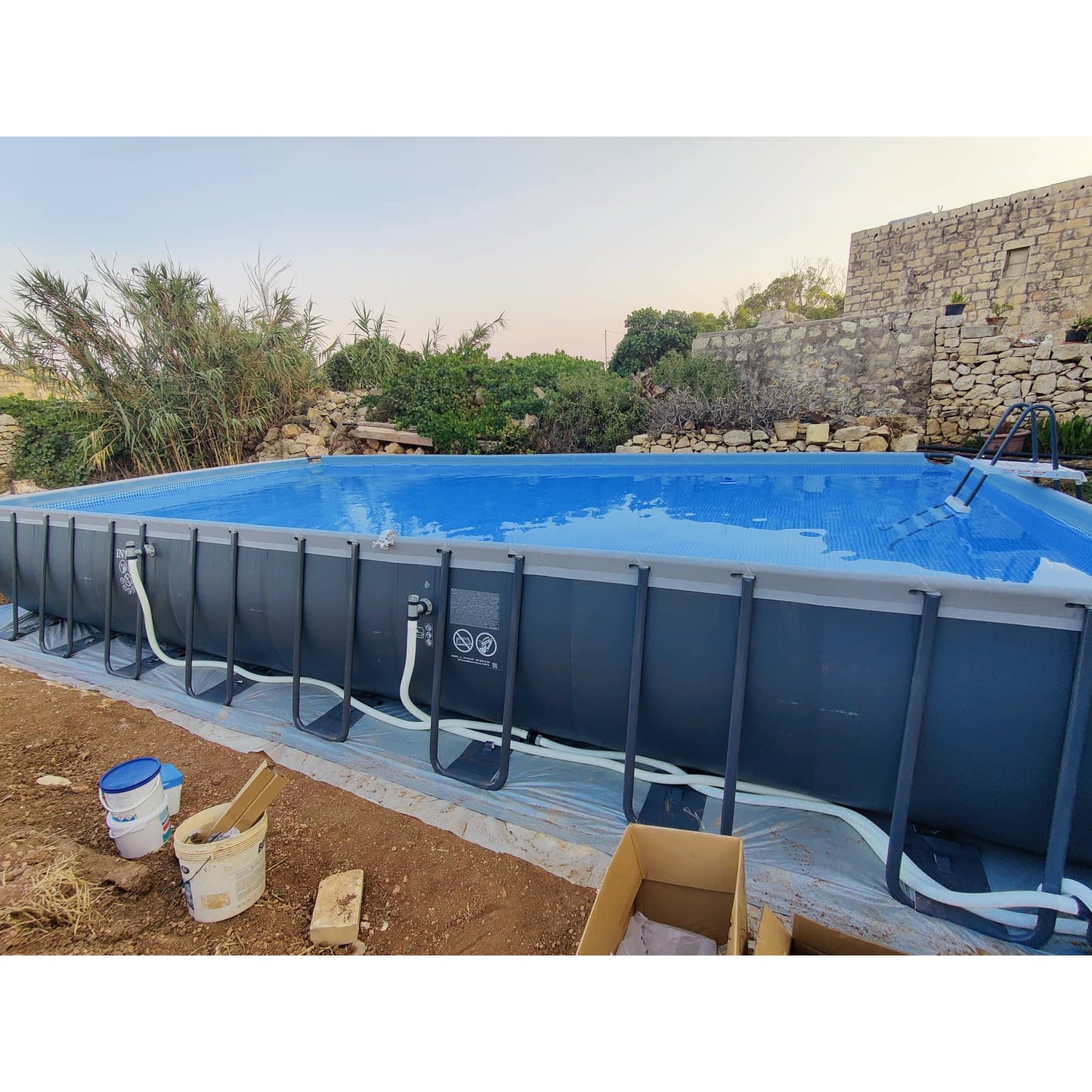 Intex Frame Pool Ultra XTR 975x488x132 cm