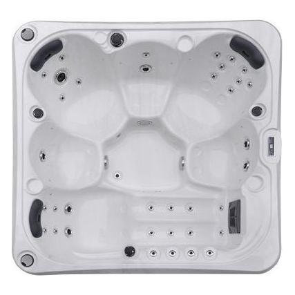 6 Person hot tub (1 Lounger)