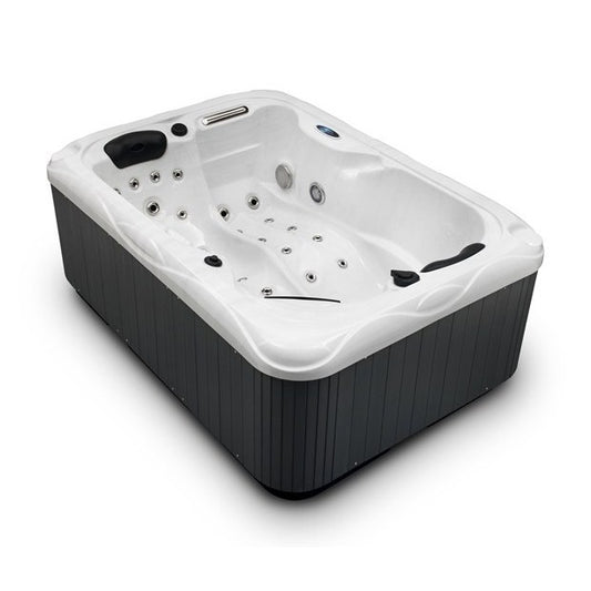 2 Person hot tub (Lougers)