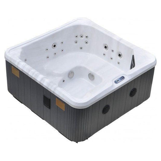 6 - 7 Person hot tub