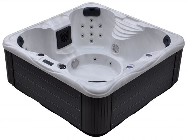 4 Person hot tub