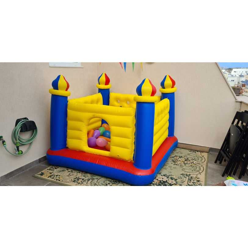 Intex jump-O-lene bouncing magic castle